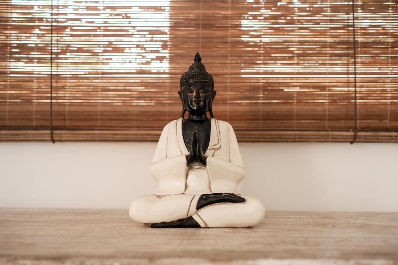Villa Piece Of Peace Private 3Br With Large Pool And Garden チャングー エクステリア 写真